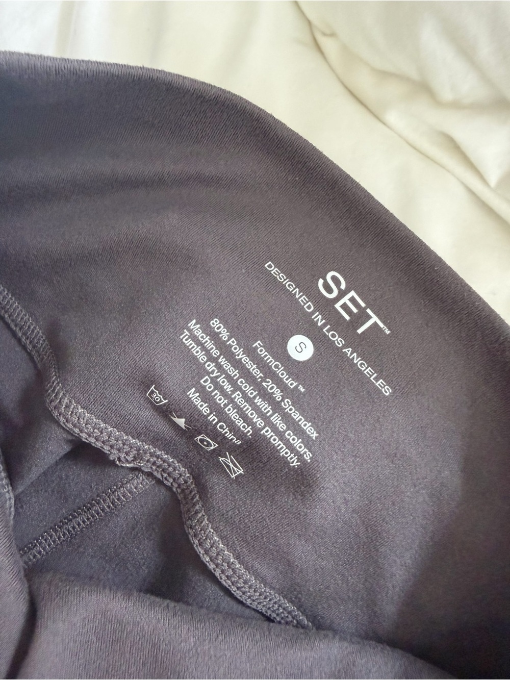 SET Active Charcoal Gray Cropped Tank Top and Leggings Set - Picture 3 of 4